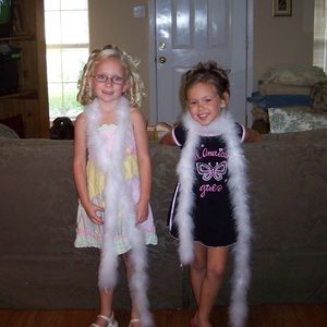 Meet your Posher, Mia